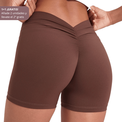 Shorts con espalda en V